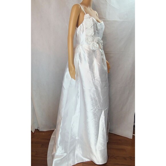 New LULUS Wmn's (L) Dreamy Forever White Taffeta Rosette Maxi Dress with Pockets - Picture 9 of 16